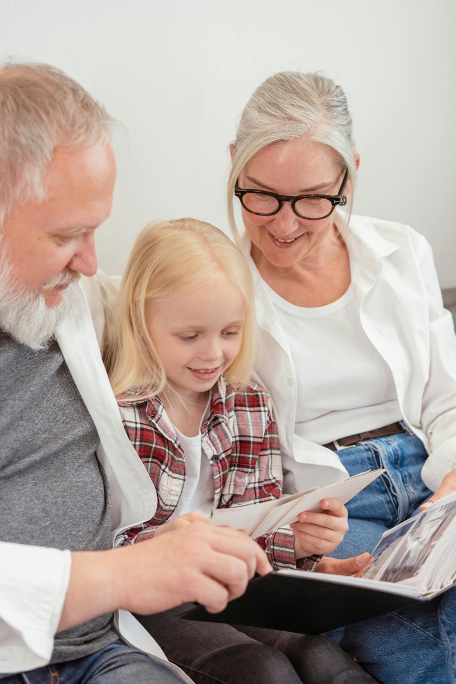 Cadeau personnalisé famille : offrez un livre de vie à vos proches